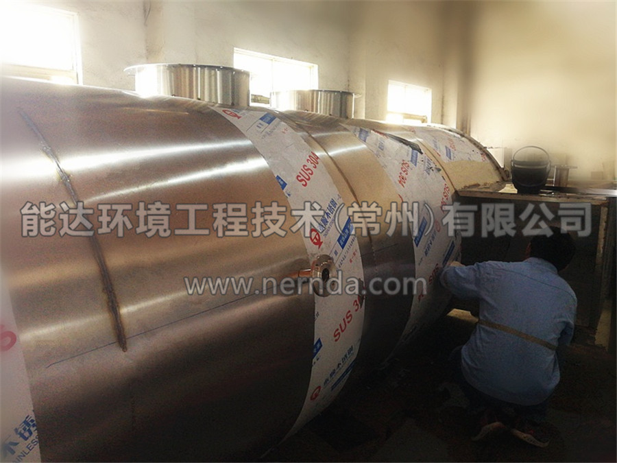 圖為能達(dá)環(huán)境生產(chǎn)部，正在緊鑼密鼓生產(chǎn)鋰電池廠廢氣處理設(shè)備廢氣噴淋吸收塔1
